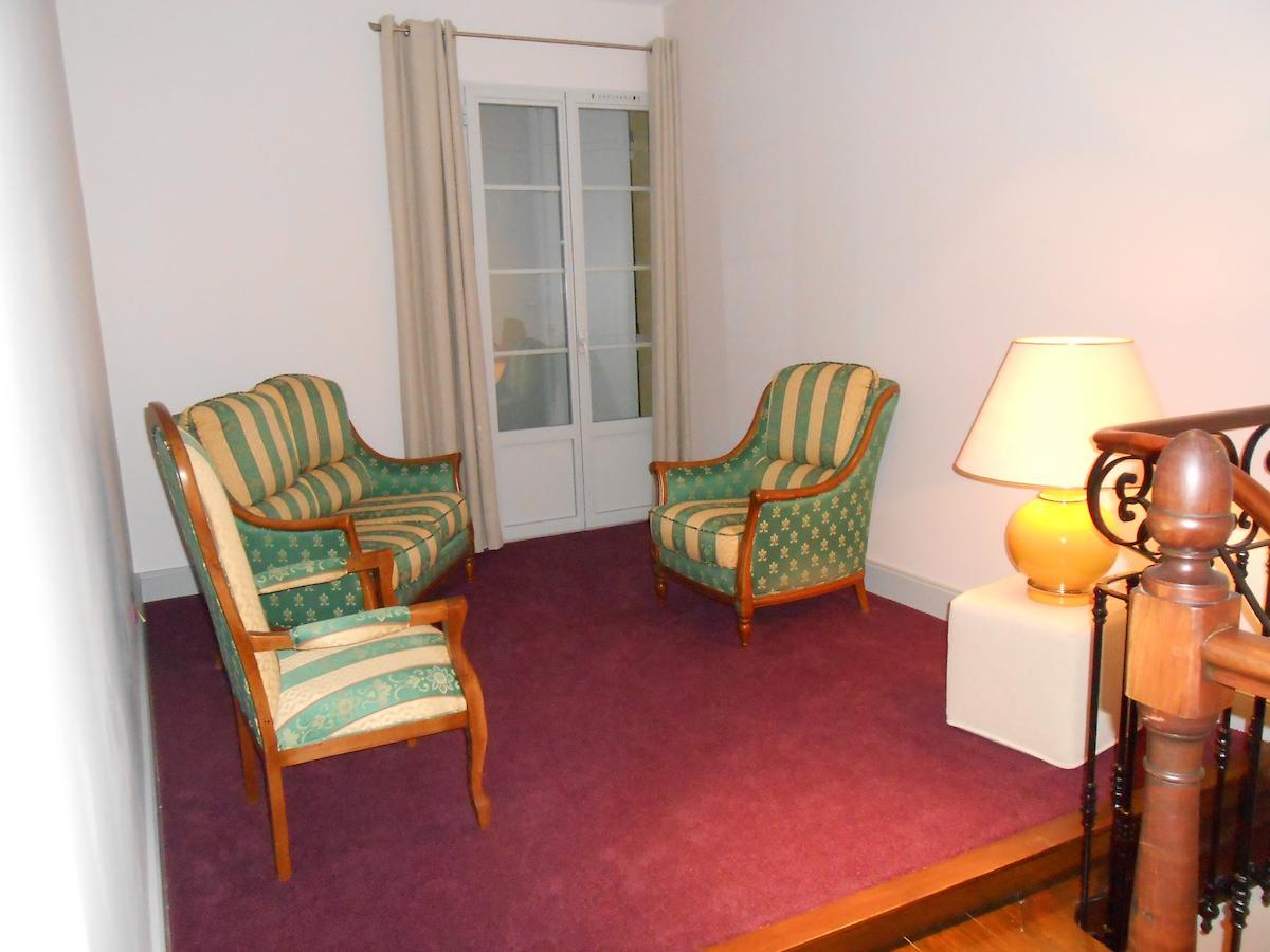 Logis- Hotel Spa Restaurant L'Epicurial Saint-Pey-de-Castets Esterno foto