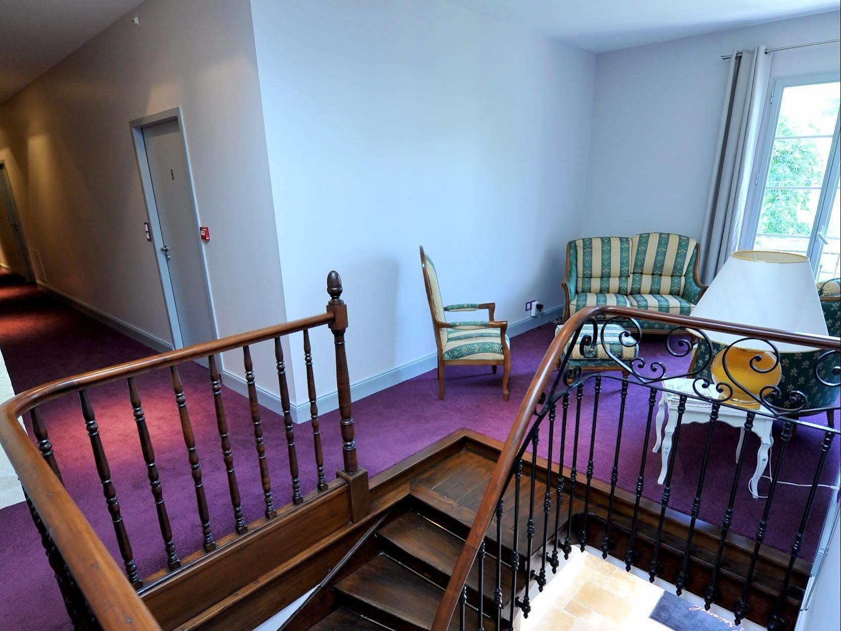 Logis- Hotel Spa Restaurant L'Epicurial Saint-Pey-de-Castets Esterno foto