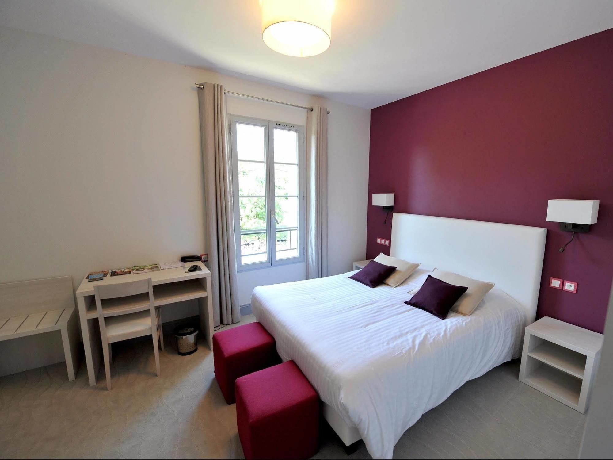 Logis- Hotel Spa Restaurant L'Epicurial Saint-Pey-de-Castets Esterno foto